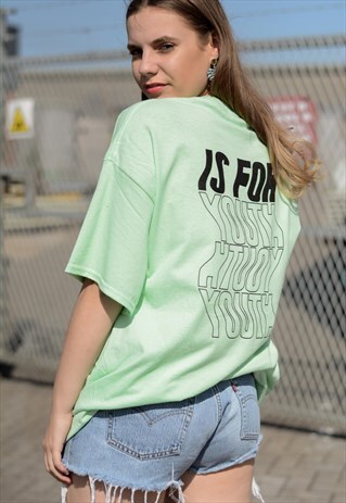 OVERSIZED T-SHIRT IN MINT WITH WAVEY PRINT.
