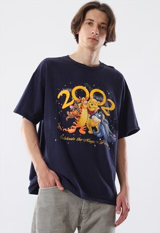 2002 VINTAGE MENS WINNIE THE POOH DISNEY GRAPHIC TEE T SHIRT