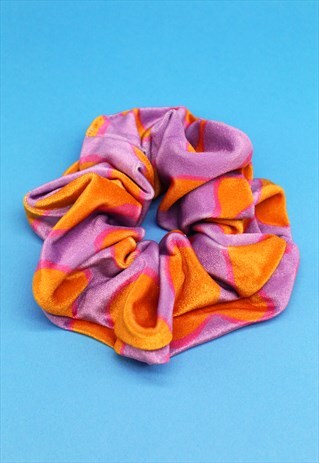 LAVA LOVE VELVET SCRUNCHIE