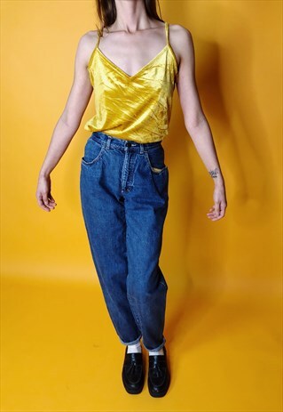 80'S VINTAGE BLUE DENIM HIGH-WAISTED MOM JEANS