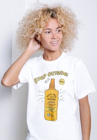 STEP OUTSIDE GRAPHIC T-SHIRT