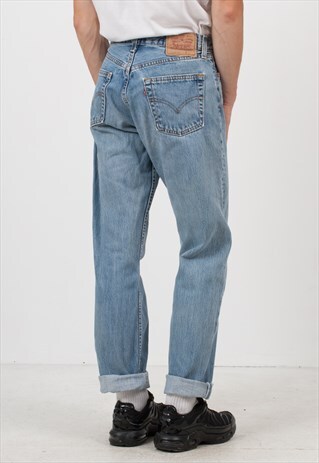 VINTAGE LIGHT BLUE LEVI'S 590 04 FIT DENIM JEANS