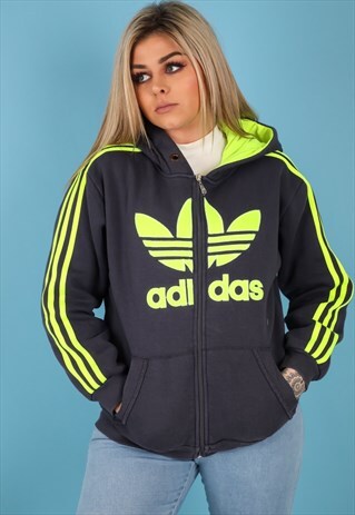 VINTAGE ADIDAS HOODIE IN MULTI NH62