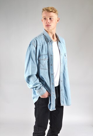 VINTAGE WRANGLER LIGHT BLUE DENIM SHIRT