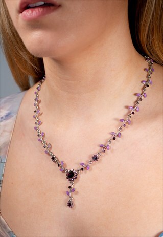 VINTAGE NEWBURY Y2K NECKLACE