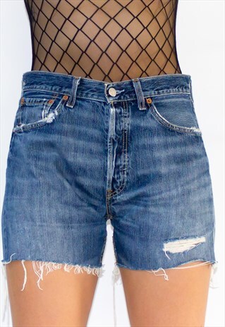 VINTAGE 90'S MID WAIST DISTRESSED BLUE LEVI SHORTS