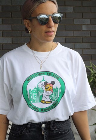 VINTAGE 1990S WHITE WELCOME TO THE MAGIC KINGDOM T SHIRT
