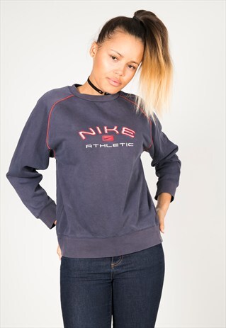 VINTAGE 90S NIKE SWEATSHIRT/ R0667