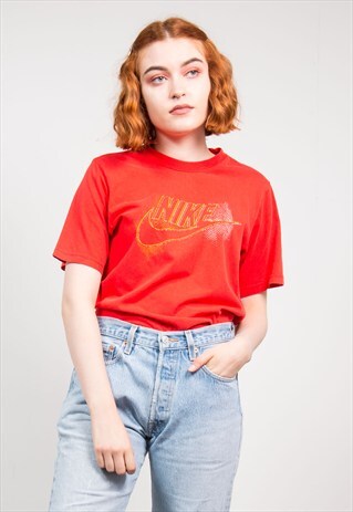 90'S VINTAGE RED NIKE T-SHIRT