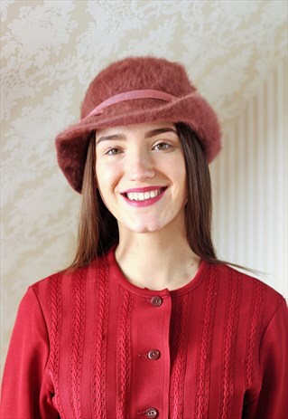 DUSKY OINK FURRY FLUFFY VINTAGE HAT