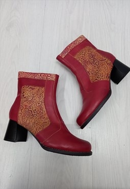 90's Vintage Laura Vita France Boots Heels Red 