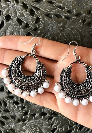 CHUNKY ETHNIC HOOP EARRINGS PEARL WHITE BEADS