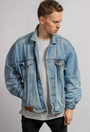 VINTAGE DENIM JACKET