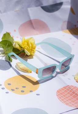 Turquoise Rectangle Bar Side Detail Sunglasses