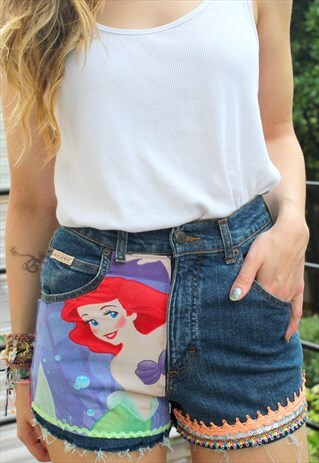 VINTAGE SHORTS PRINTED LITTLE MERMAID
