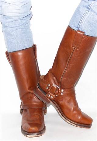 VINTAGE LEATHER WESTERN COWBOY BOOTS