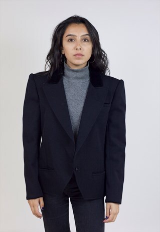 VINTAGE VALENTINO BLACK SMART JACKET
