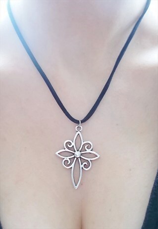 FLOWER CROSS NECKLACE - SUEDE NECKLACE