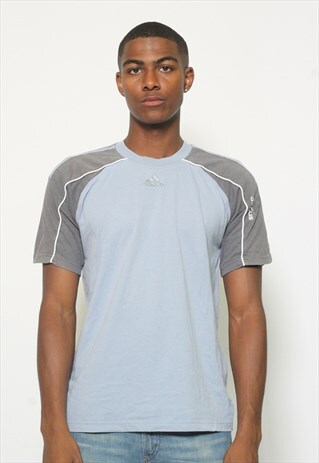 VINTAGE ADIDAS T-SHIRT