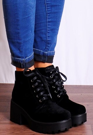 BLACK FAUX SUEDE LACE UPS CHUNKY PLATFORMS ANKLE BOOTS