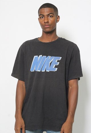 VINTAGE NIKE T-SHIRT