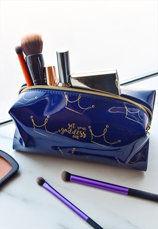 GET YOUR GODDESS ON SQUARE NAVY BLUE MAKE UP COSMETIC BAG