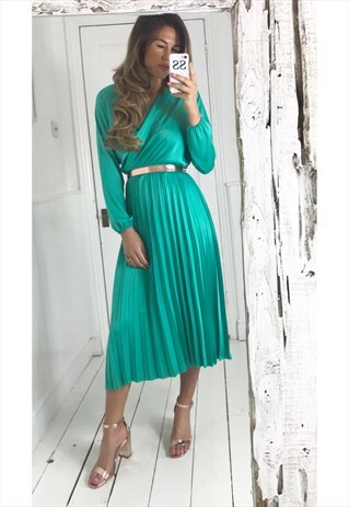 EMERALD GREEN PLEATED MIDI DRESS