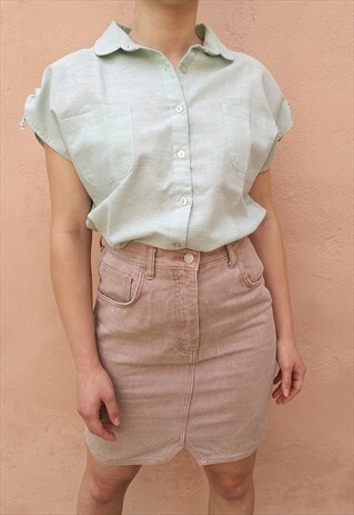 VINTAGE 90S COTTON BUTTON UP SHIRT IN MINT W/ SHORT SLEEVE