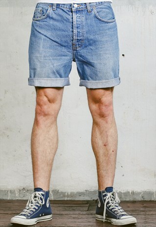 VINTAGE 90S LEVI'S CUT OFF SHORTS