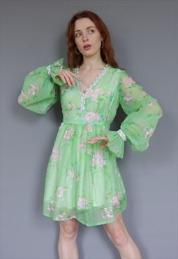 Vintage 70s green floral puff long sleeve dress