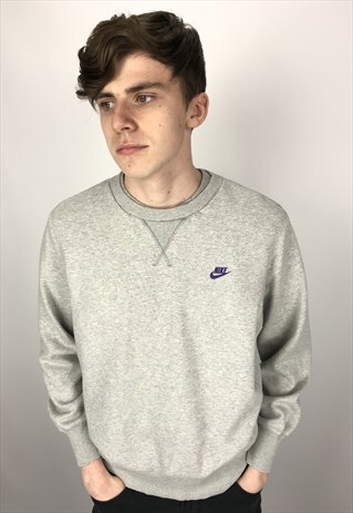 90S VINTAGE NIKE EMBROIDERED SWEATSHIRT LARGE