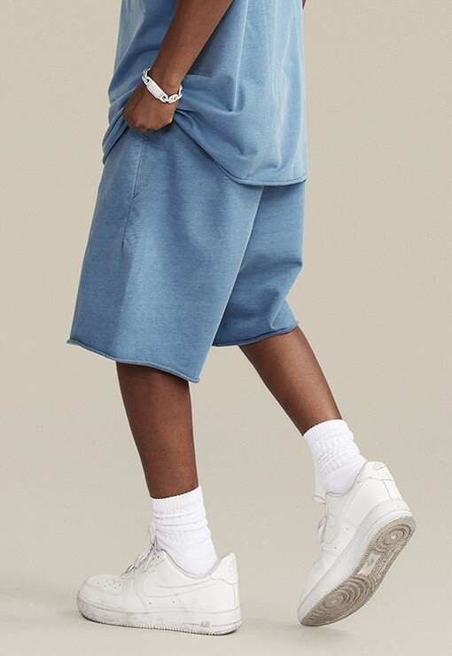 garment image