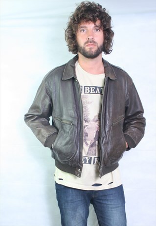 LEATHER BOMBER FLYING JACKET.