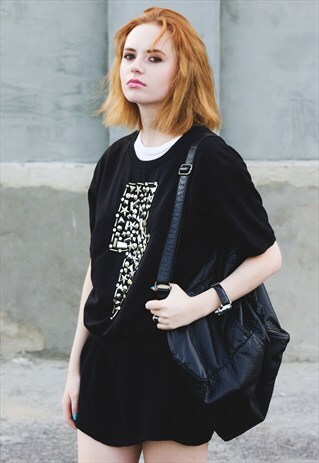 STUDDED LIGHTING TEE