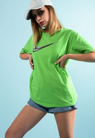 RETRO GREEN NIKE SWOOSH T-SHIRT