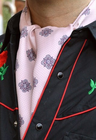 VINTAGE TOOTAL SCARF / CRAVAT