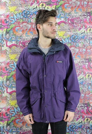 BERGHAUS VINTAGE UNISEX JACKET/COAT. UNISEX.