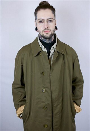 VINTAGE BURBERRY MAC