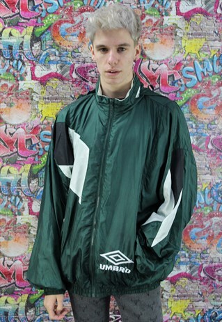VINTAGE UMBRO SHELL JACKET / WINDBREAKER. BRANDED SPORTSWEA