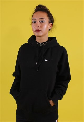 BLACK NIKE EMBROIDERED HOODIE