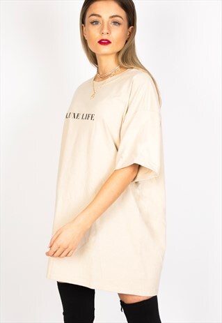 LUXE LIFE SLOGAN TEE- NUDE