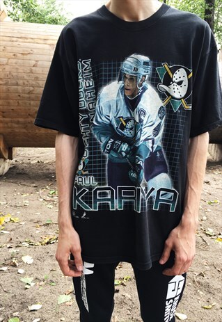 RARE VINTAGE 90S BLACK NHL HOCKEY DUCKS KARIYA T-SHIRT