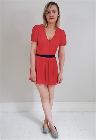 VINTAGE 70'S RED SHORT PLAYSUIT W/ PLEATED SHORTS BLUE TIE