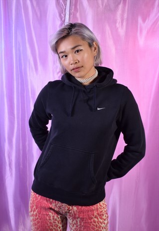 VINTAGE NIKE BLACK HOODIE