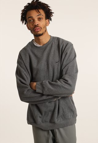 VINTAGE NIKE EMBROIDERED LOGO SWEATSHIRT