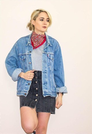 VINTAGE LEVI'S OVERSIZED DENIM JACKET