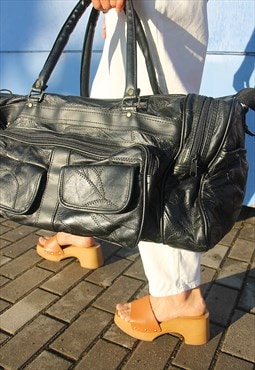 Leather Holdall in Black 