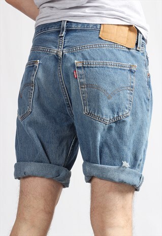 VINTAGE LEVI'S DENIM SHORTS