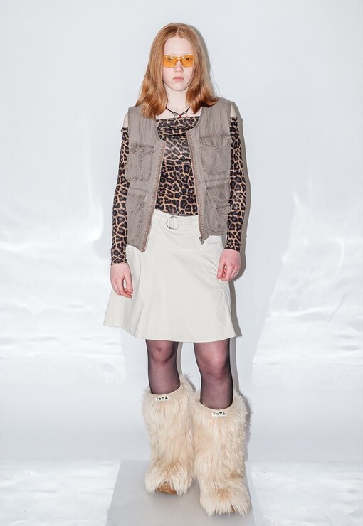 garment image