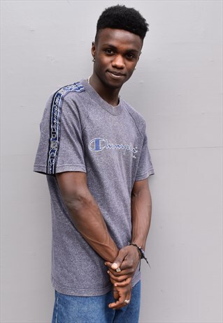 VINTAGE 90S CHAMPION T-SHIRT